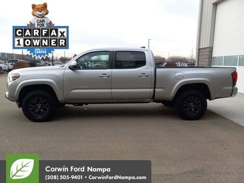 Used 2022 Toyota Tacoma SR5 image 6