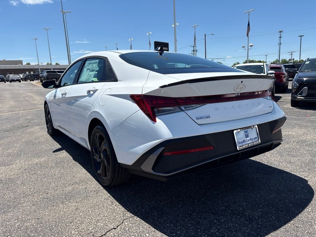 New 2026 Hyundai Elantra SEL FWD image 7