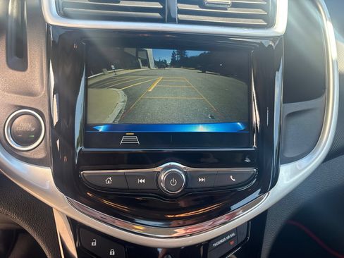 Used 2019 Chevrolet Sonic LT w/ Convenience Package FWD image 28