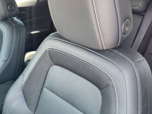 Used 2024 Chevrolet Equinox EV LT FWD image 14