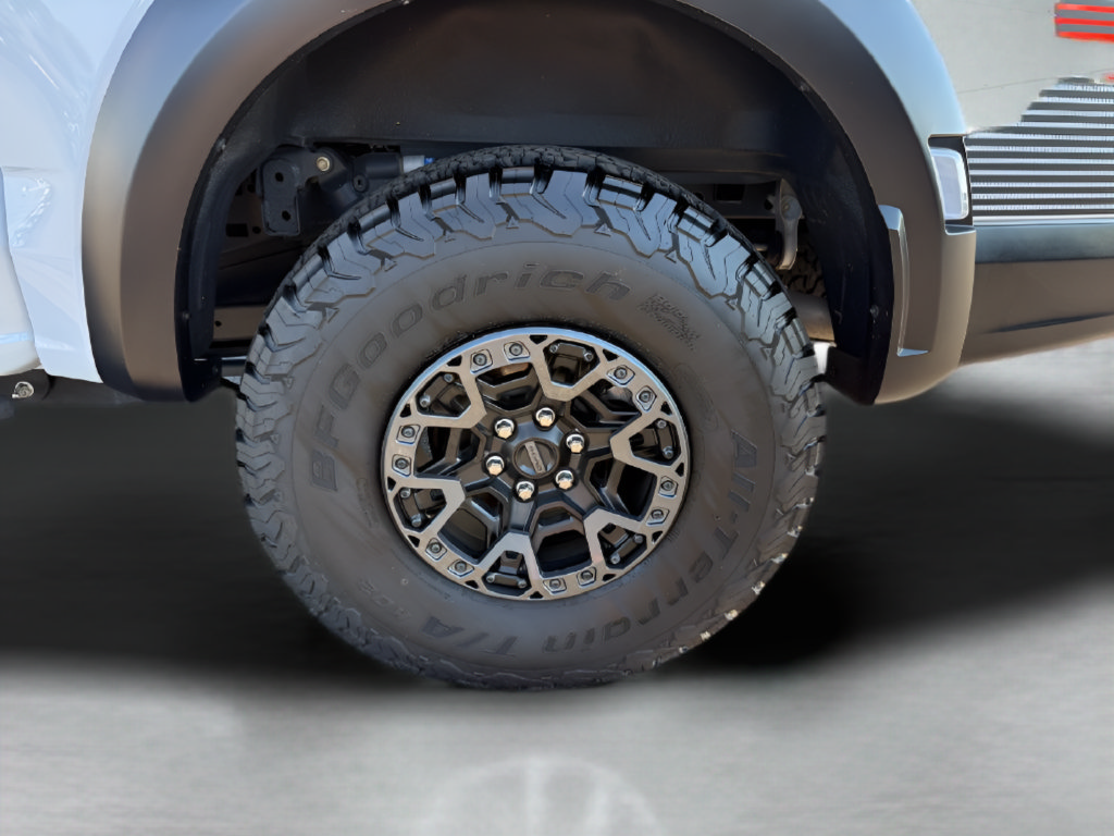 Certified 2025 Ford F150 Raptor w/ Equipment Group 803A Raptor R AWD/4WD image 33