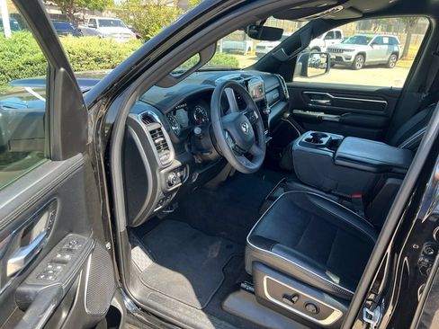 Used 2025 RAM 1500 Laramie AWD/4WD image 7