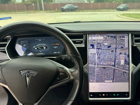 Used 2017 Tesla Model S 75 image 25