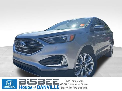 Used 2024 Ford Edge Titanium image 1