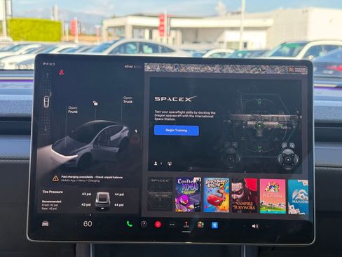 Used 2026 Tesla Model Y AWD image 36