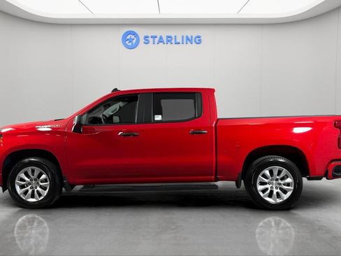 Used 2025 Chevrolet Silverado 1500 Custom RWD image 3