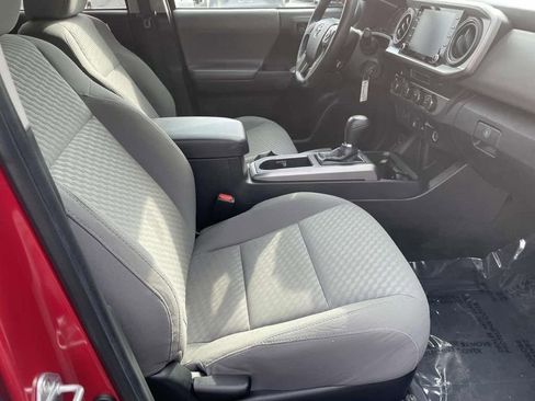 Used 2021 Toyota Tacoma SR5 image 46