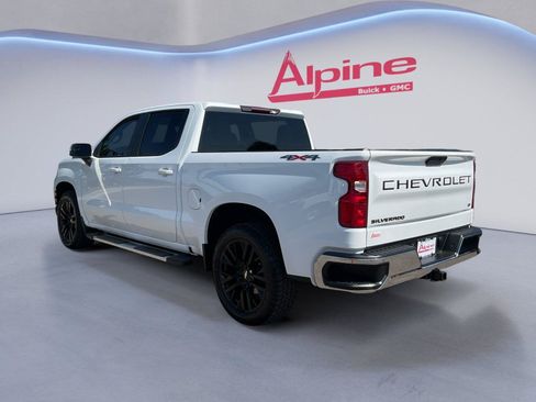 Used 2021 Chevrolet Silverado 1500 LT w/ Bed Protection Package AWD/4WD image 3