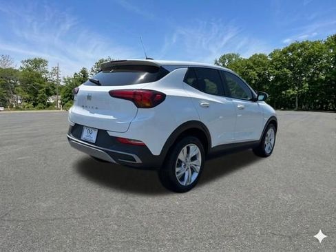Used 2024 Buick Encore GX Preferred FWD image 9