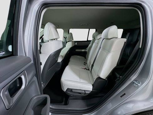 New 2026 Hyundai Santa Fe SE FWD image 16