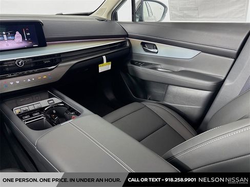 New 2025 Nissan Murano SL image 24