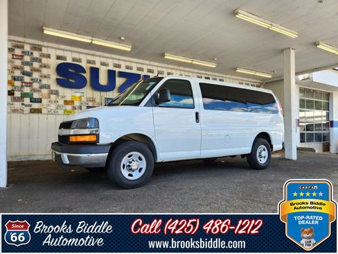 Used 2011 Chevrolet Express 2500 LT w/ LT Preferred Equipment Group RWD image 1