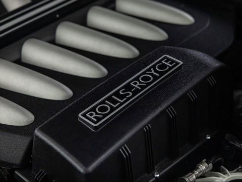 Used 2020 Rolls-Royce Dawn RWD image 22
