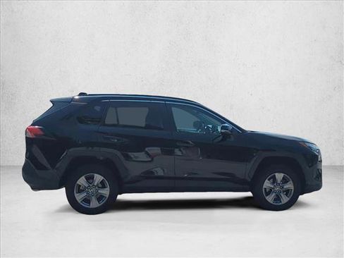 Used 2023 Toyota RAV4 XLE image 4
