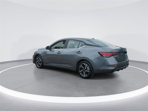 Used 2024 Nissan Sentra SV image 6