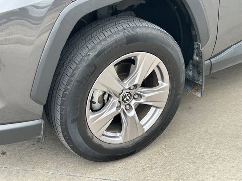 Used 2023 Toyota RAV4 XLE image 9