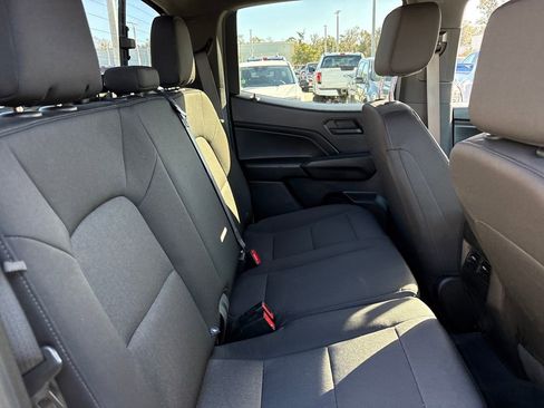 Used 2023 Chevrolet Colorado Trail Boss w/ Technology Package image 28