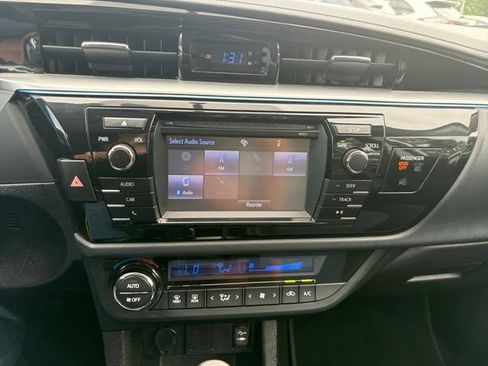 Used 2016 Toyota Corolla S FWD image 22