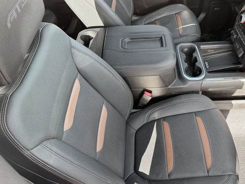 Used 2019 GMC Sierra 1500 AT4 image 28