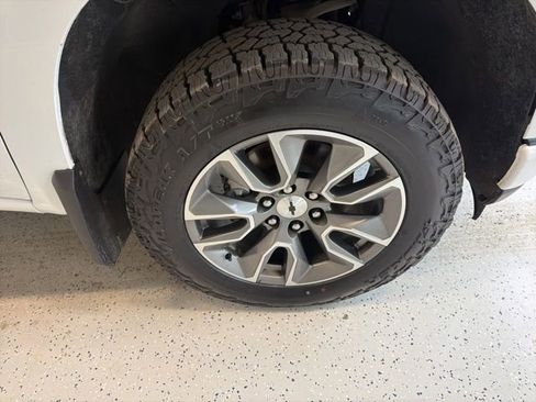 Used 2020 Chevrolet Silverado 1500 RST w/ All-Star Edition image 9