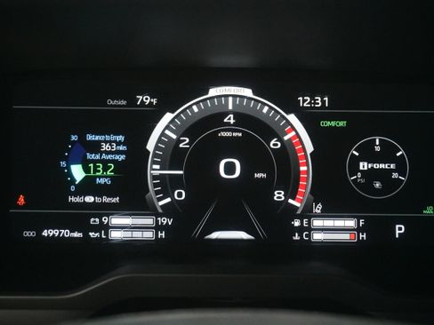 Used 2022 Toyota Tundra Platinum w/ Advanced Package image 21