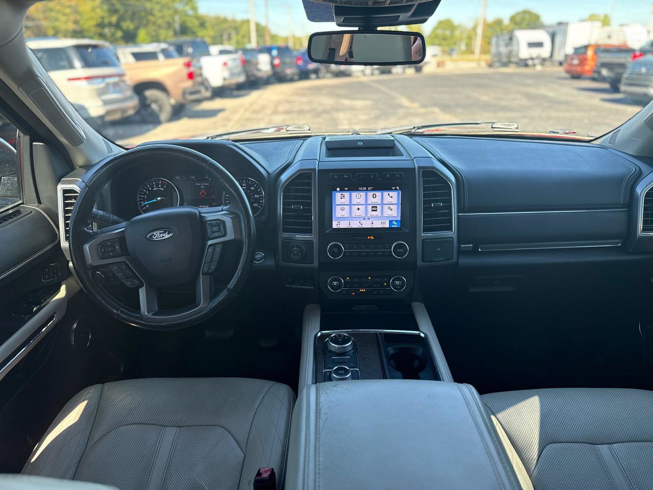 Used 2019 Ford Expedition Platinum AWD/4WD image 18