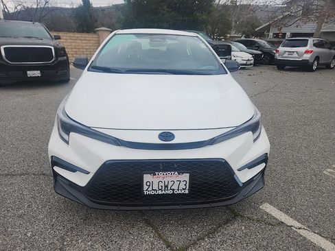 Used 2024 Toyota Corolla Hybrid Sedan image 8