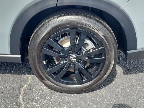 Certified 2026 Honda HR-V Sport image 29