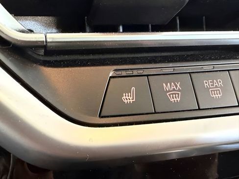 Used 2024 BMW X3 sDrive30i w/ Premium Package w/ZPA image 30