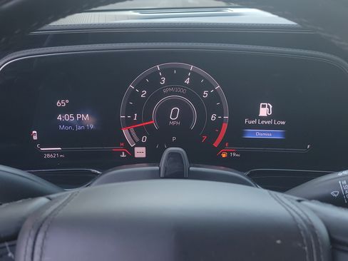 Used 2023 Cadillac Escalade V image 17