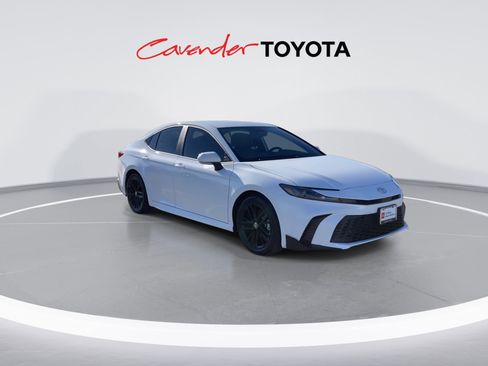 Certified 2026 Toyota Camry SE image 2