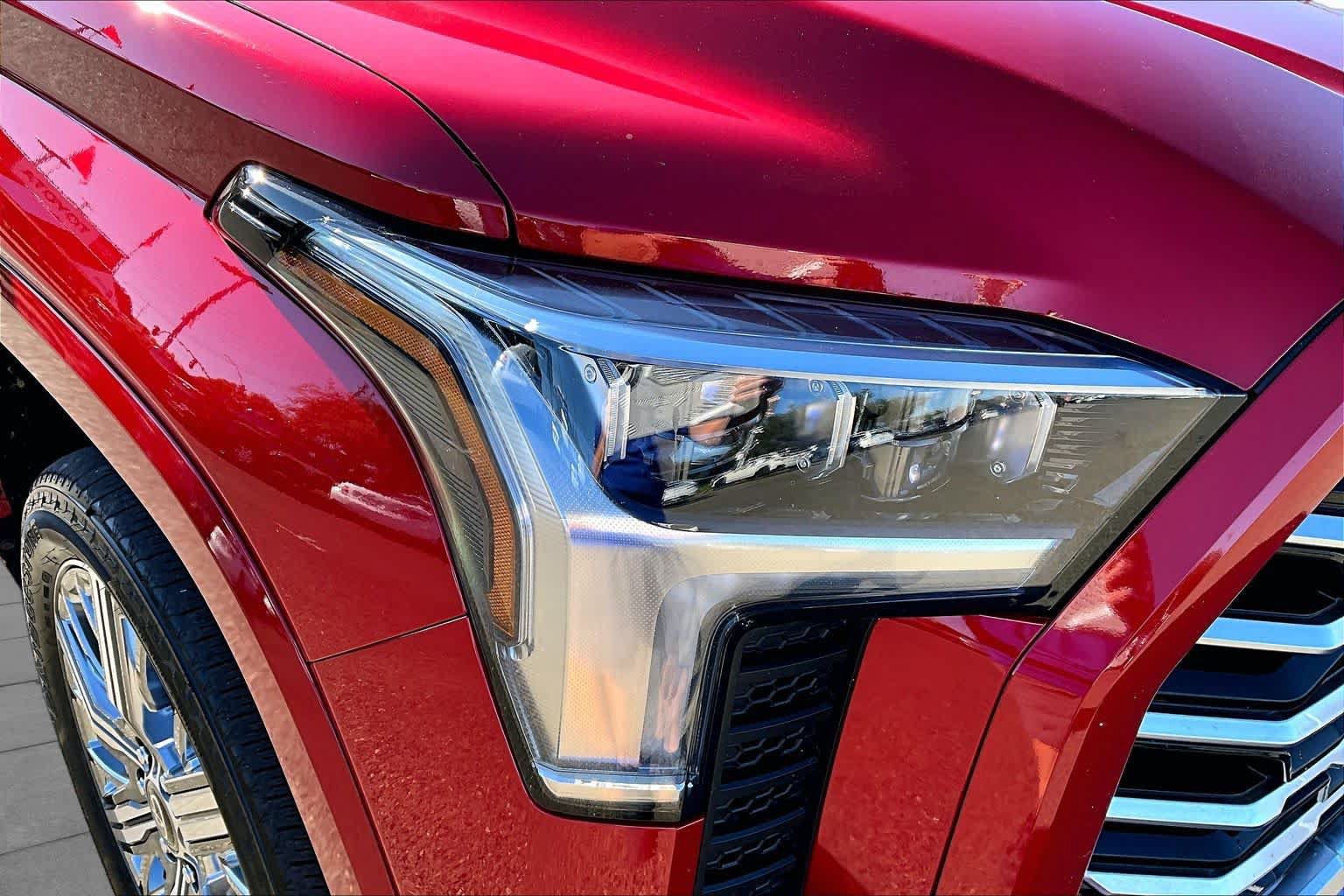 Certified 2025 Toyota Tundra Capstone AWD/4WD image 27