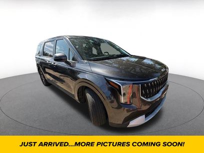Used 2026 Kia Carnival