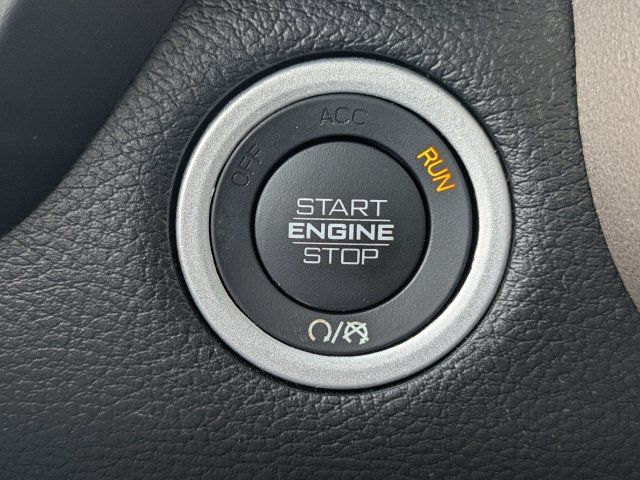 Used 2022 RAM 1500 Laramie AWD/4WD image 29