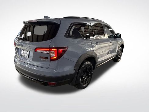 Used 2022 Honda Pilot TrailSport image 5