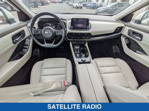 Used 2023 Nissan Rogue SL AWD/4WD image 32