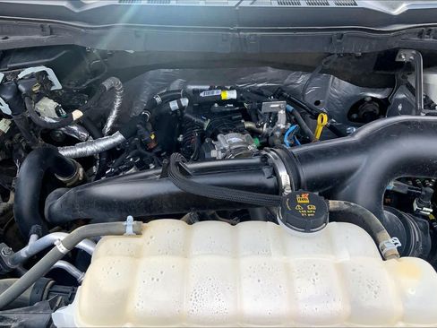 Used 2021 Ford F150 XLT w/ Equipment Group 302A High RWD image 32
