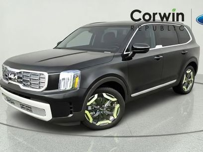 Used 2025 Kia Telluride S