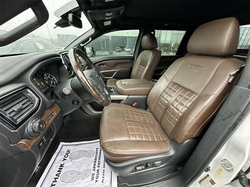 Used 2021 Nissan Titan Platinum Reserve w/ Moonroof Package image 11