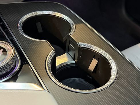 Certified 2024 Cadillac Lyriq Luxury RWD image 33