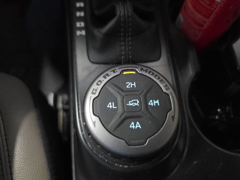 Used 2024 Ford Bronco Wildtrak AWD/4WD image 13