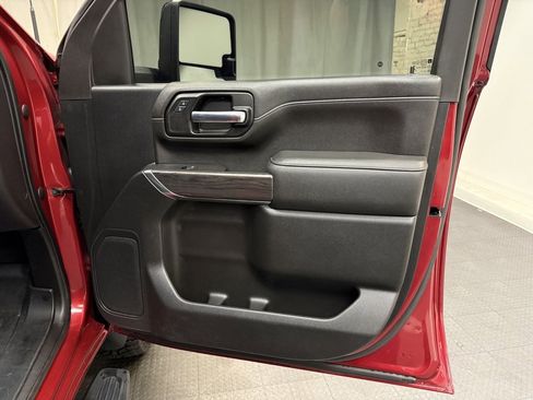 Used 2020 Chevrolet Silverado 2500 LTZ image 17