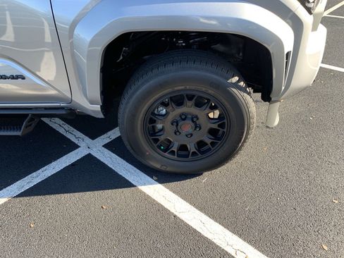 New 2024 Toyota Tacoma TRD Sport image 12