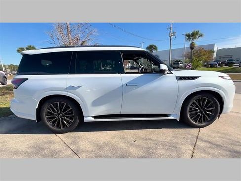 New 2026 INFINITI QX80 Autograph w/ Premium Cargo Package image 45