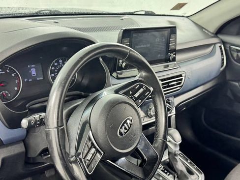 Used 2021 Kia Seltos S AWD/4WD image 33