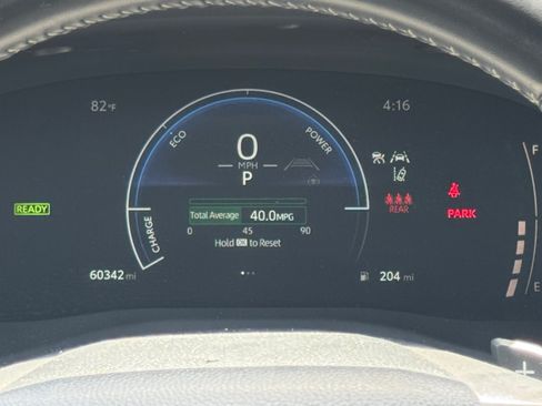 Used 2025 Toyota Camry SE FWD image 14