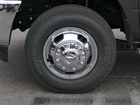 New 2026 RAM 3500 Tradesman image 10