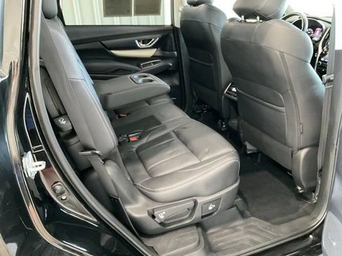 Used 2021 Subaru Ascent Limited w/ Technology Package AWD/4WD image 25