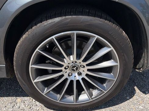Used 2025 Mercedes-Benz GLE 350 4MATIC image 21