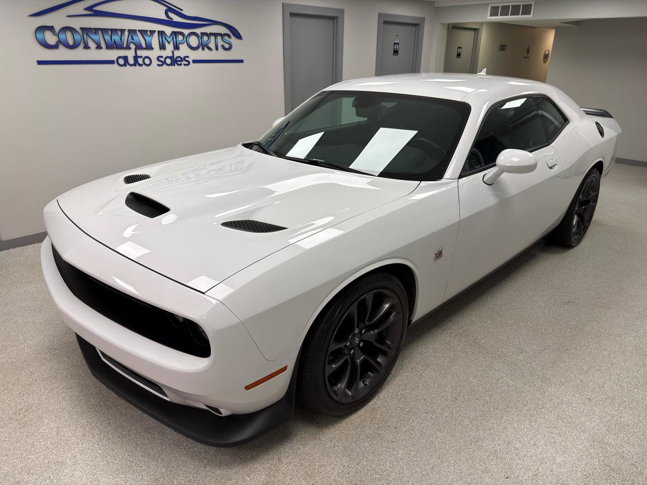 Used 2021 Dodge Challenger R/T Scat Pack RWD image 2